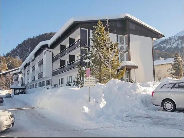 Alpenstadel Mit Hallenbad Und Sauna By Monicare Seefeld in Tirol Exterior foto